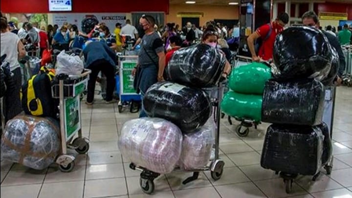 Caen más de un 40 % los viajes de cubanoamericanos a Cuba en enero