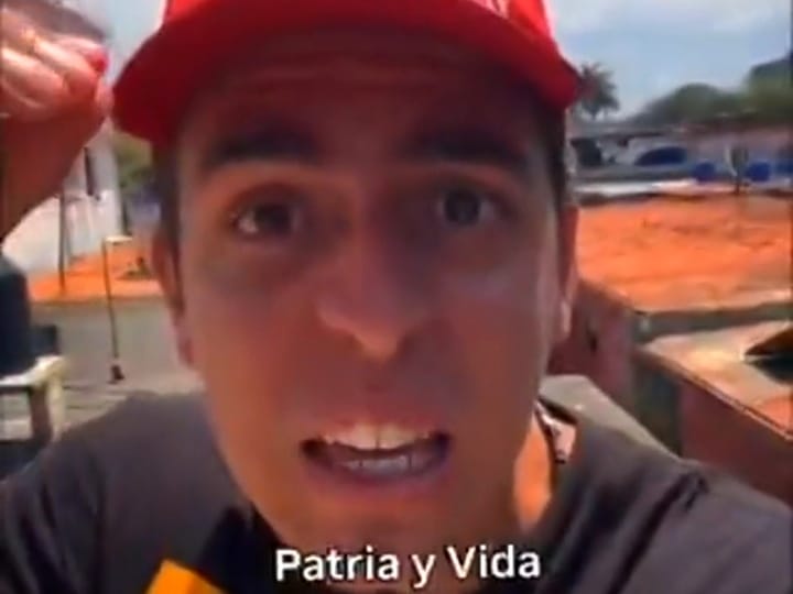 Seguridad del Estado cita a la madre de un integrante de Fuera de Caja Cuba