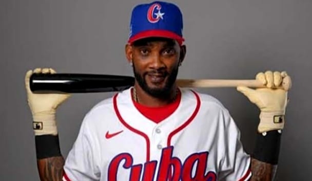 Pelotero cubano suspendido provisionalmente por control antidopaje