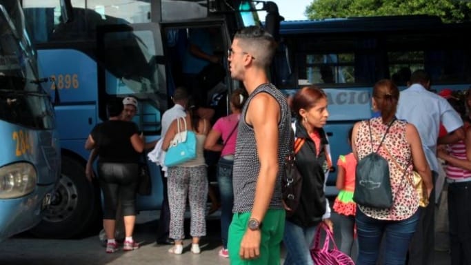 Viajar en Cuba requerirá autorización oficial a partir del 18 de junio