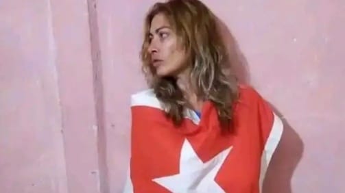 Aniette González sale de Cuba: “No puedo seguir ahí”