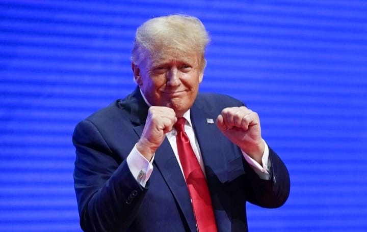 DONALD TRUMP: "CUBA COLAPSARÁ MUY PRONTO"