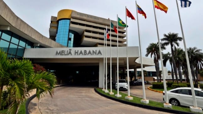 Hoteles cerrados y miles de empleos en pausa: el nuevo escenario del turismo en Cuba